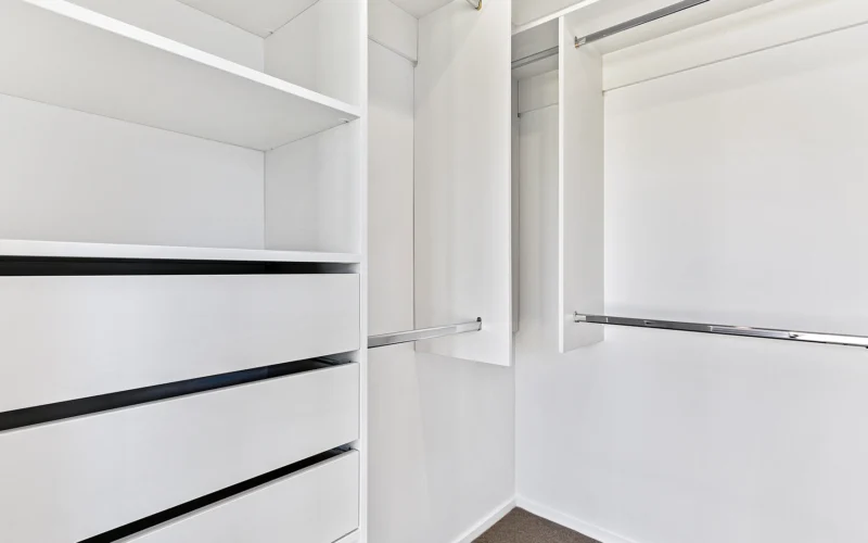 img-closet-organizers-2